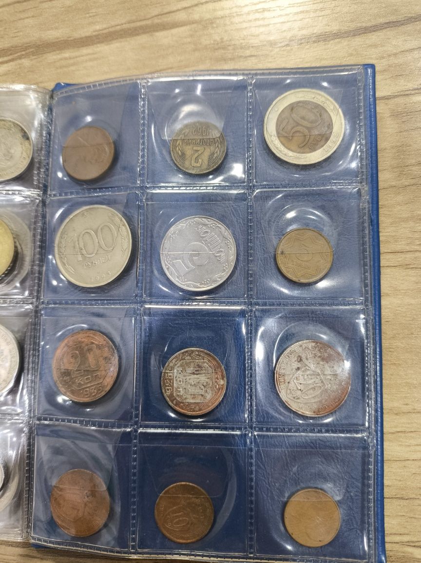 Продам коллекцию монет