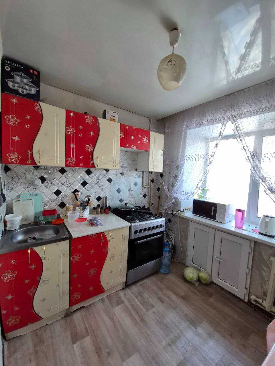 Продается 2-комн квартира по ул Н.Назарбаева д80