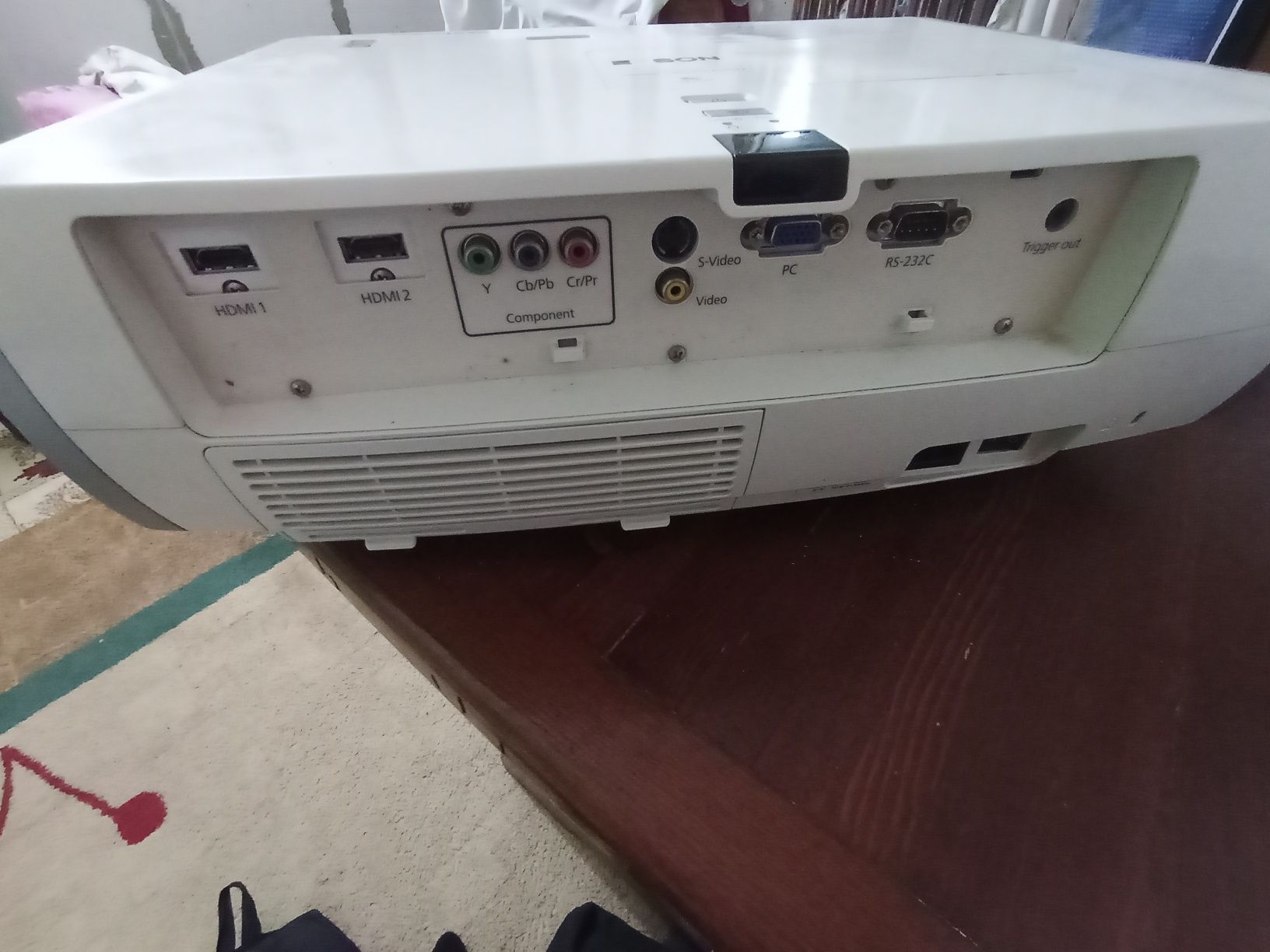 Продам проектор EPSON