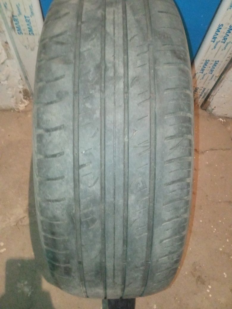 Шины 265/65/17 б/у лето Dunlop