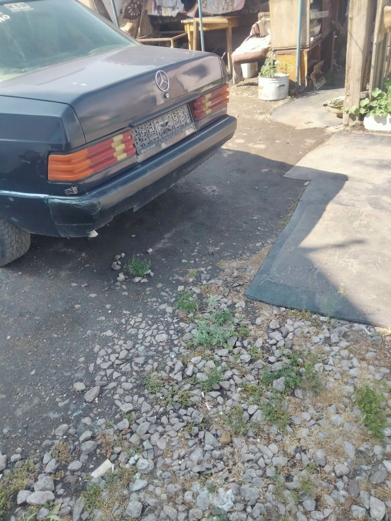 Мерседес 190 по запчастям