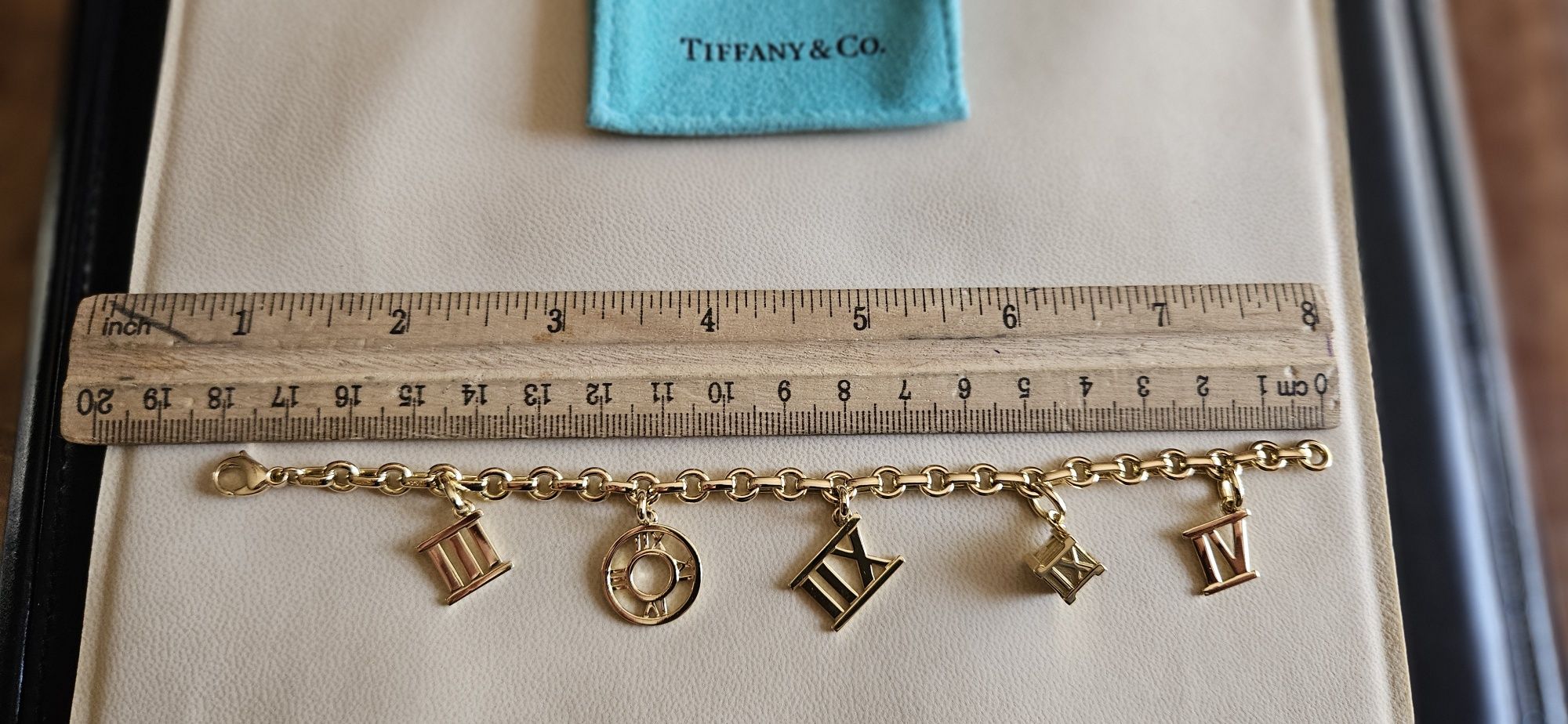 Бренд Tiffany коллекция Atlas  оригинал золото 750 пробы