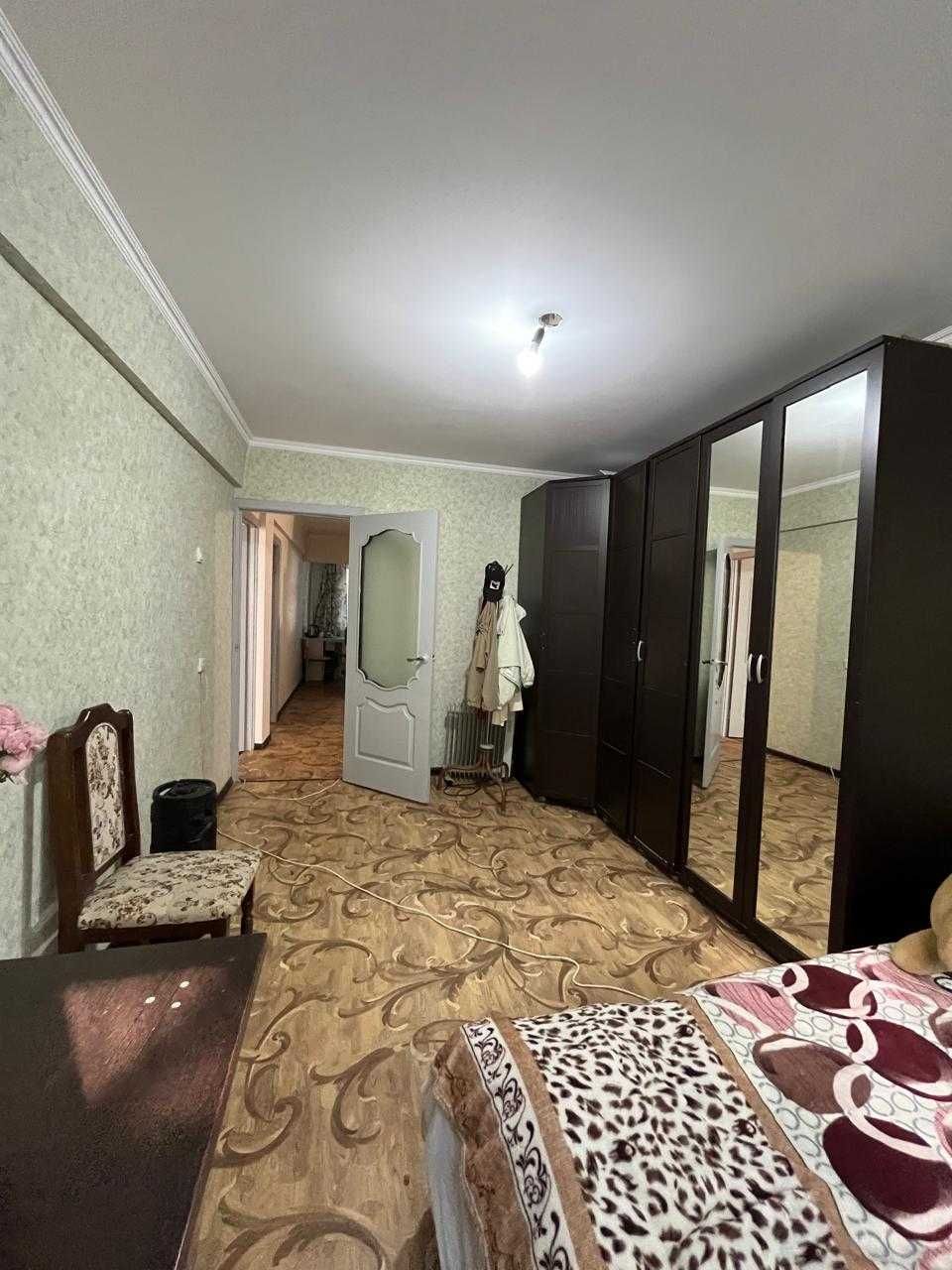 Продам 3х комн кв, Сатпаева 7, 1 этаж