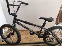 Продам велосипед BMX ,почти новый