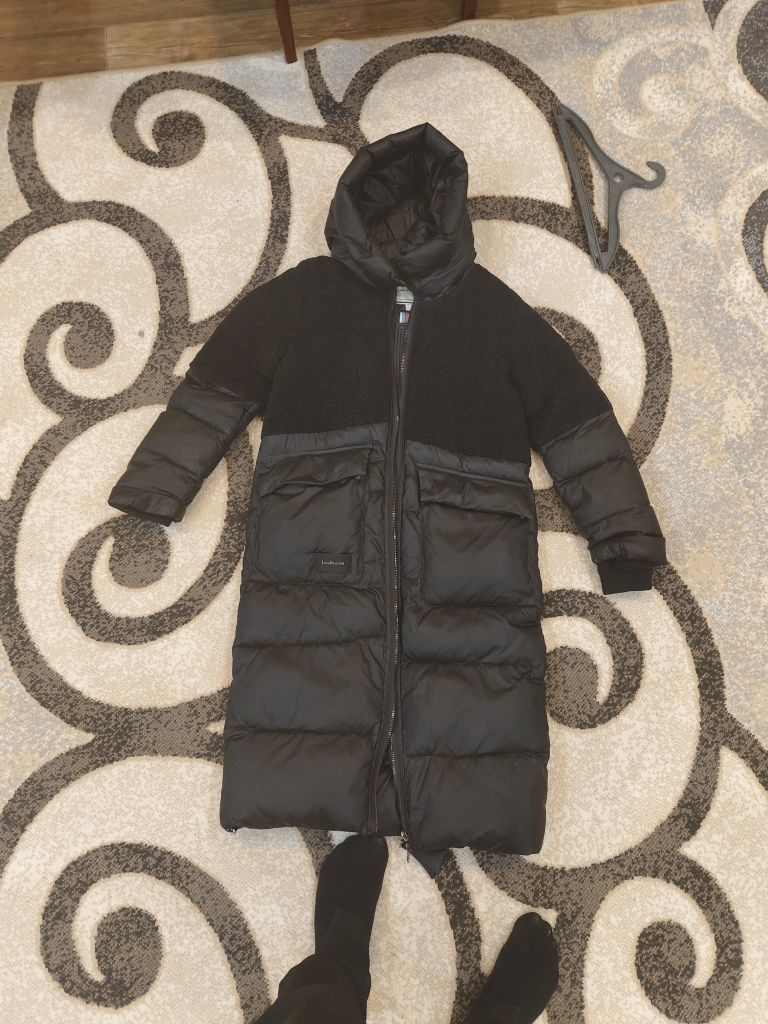 Продам пуховик зимний