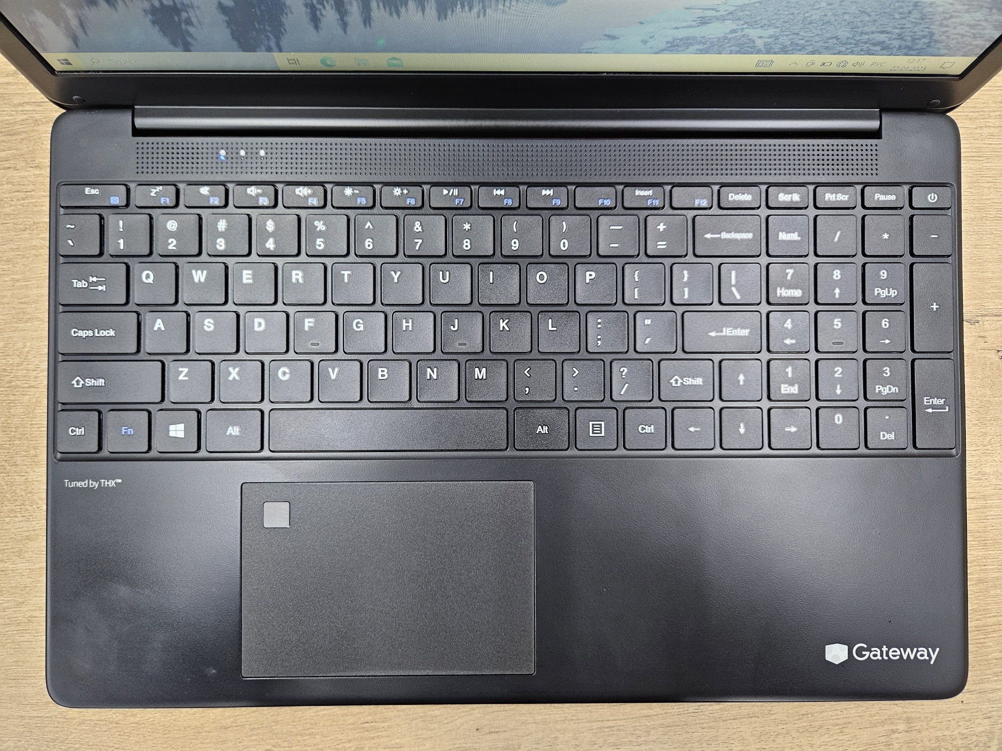Мощные офисные ноутбуки Gateway 15: Core i3-1115G4, 4 ГБ , SSD 128 ГБ