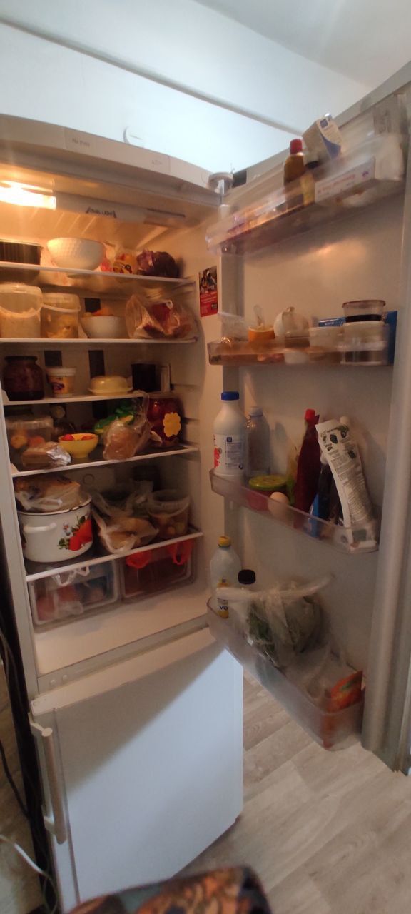 Холодильник Ariston Hotpoint