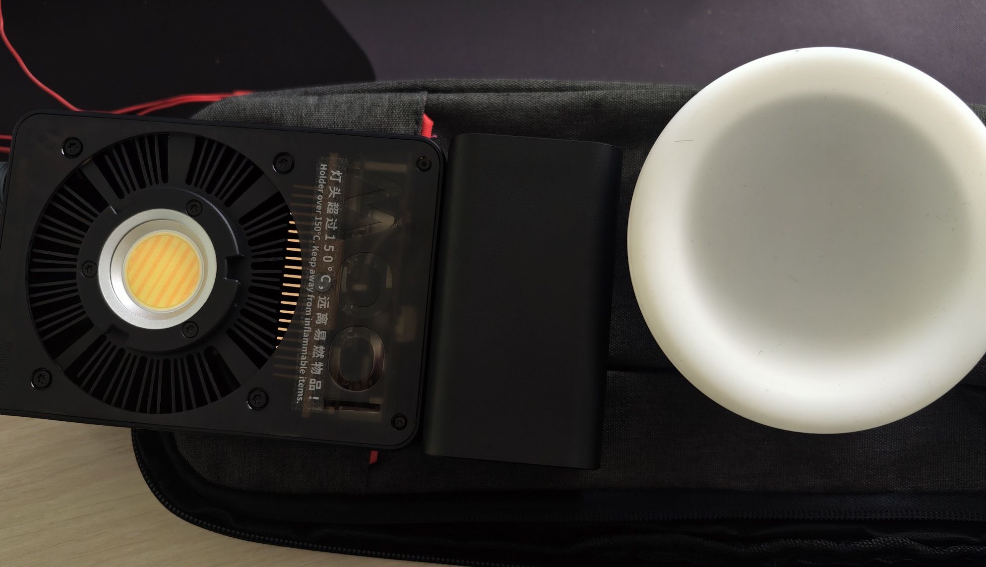 Осветитель Zhiyun CINEPEER CX100 100W