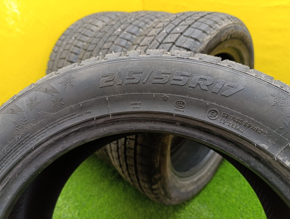 Шины 215/55 R17 Powertrac комплект.