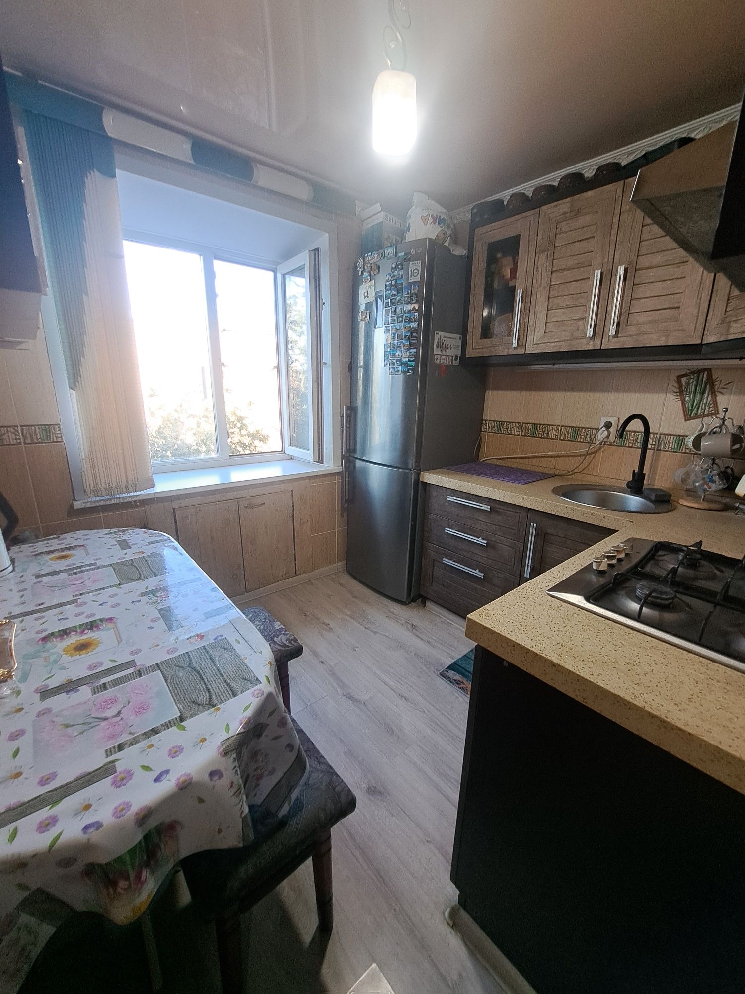 Продаём трёхкомнатную квартиру по ул. Победы