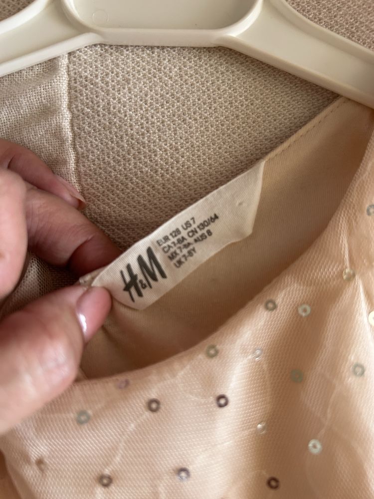 Продам нарядное платье H&M, 7-8 лет