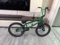 Продам велосипед BMX.