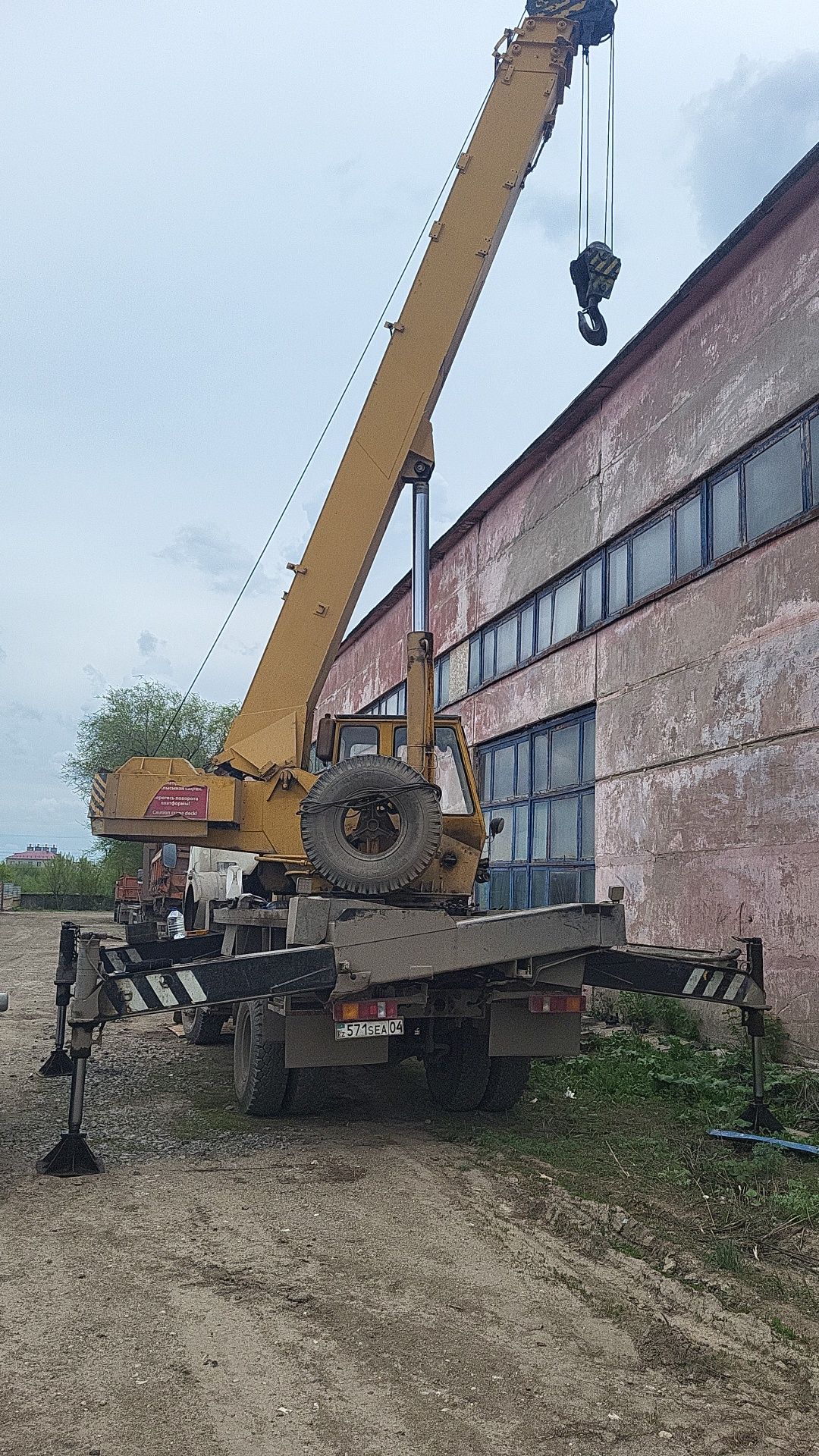 автокран Актобе кран недорого и быстро