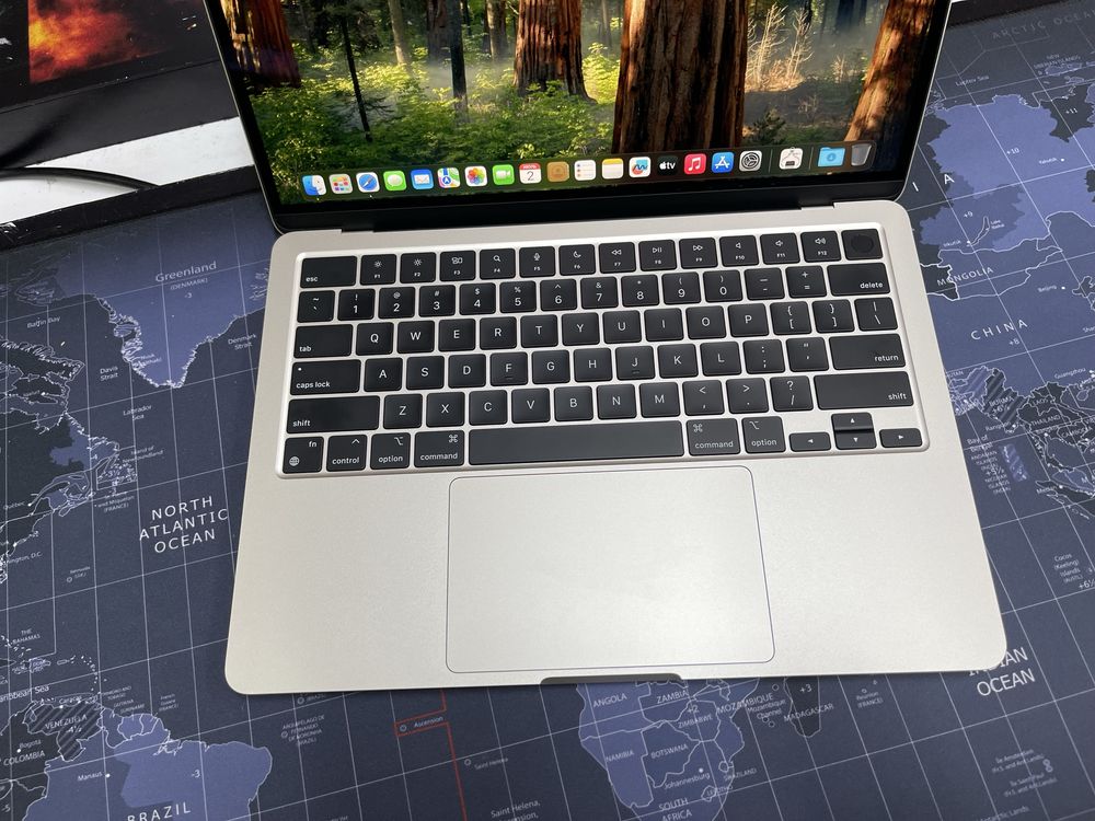 MacBook Air 13 M2 2022 Apple M2/RAM 8GB/SSD 256GB/2 цикла