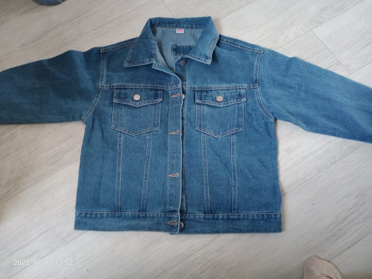 Продам новые джинсовки