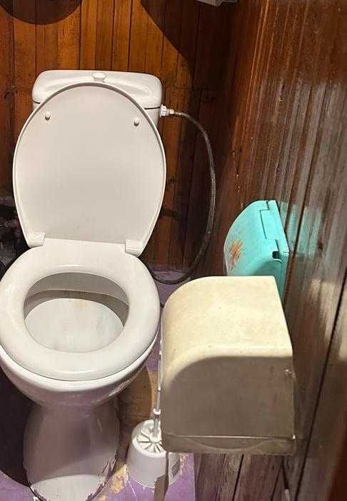 Продается дом. Все условия в доме.