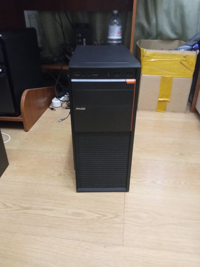 Продам системный блок i3 12100f ozu16gb GTX1050 3gb