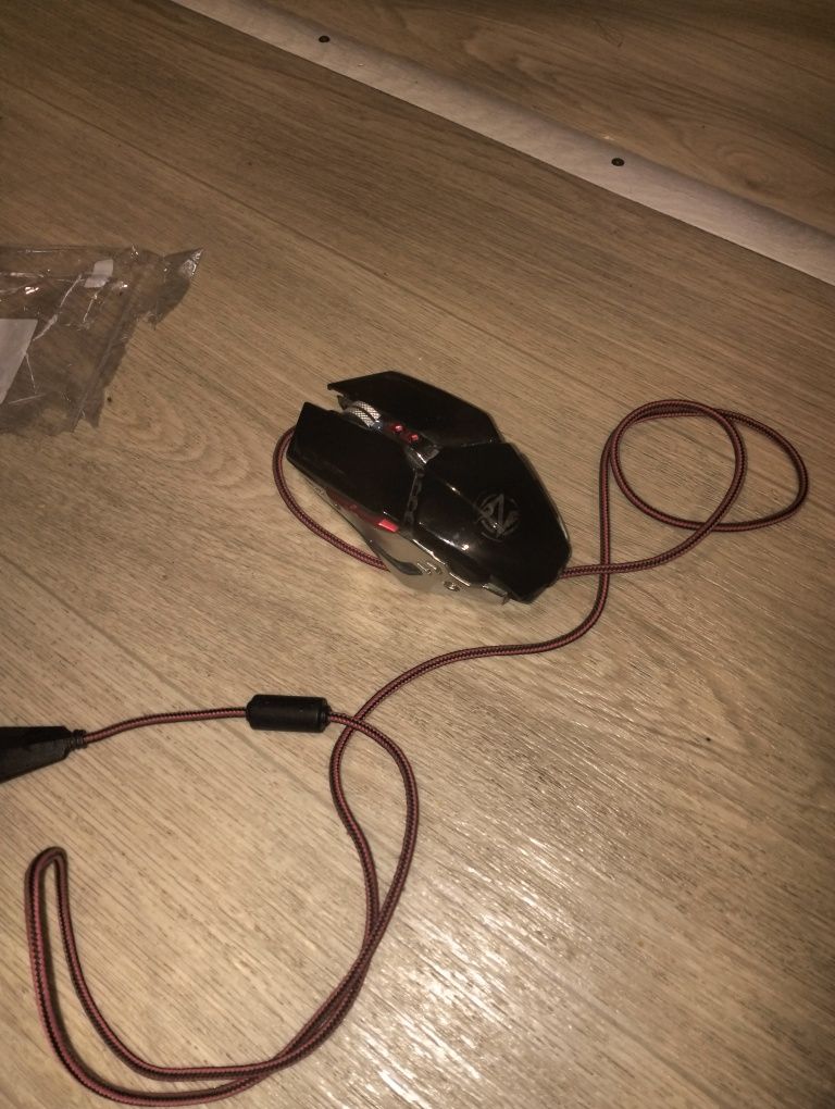 Игровая мышка !!!