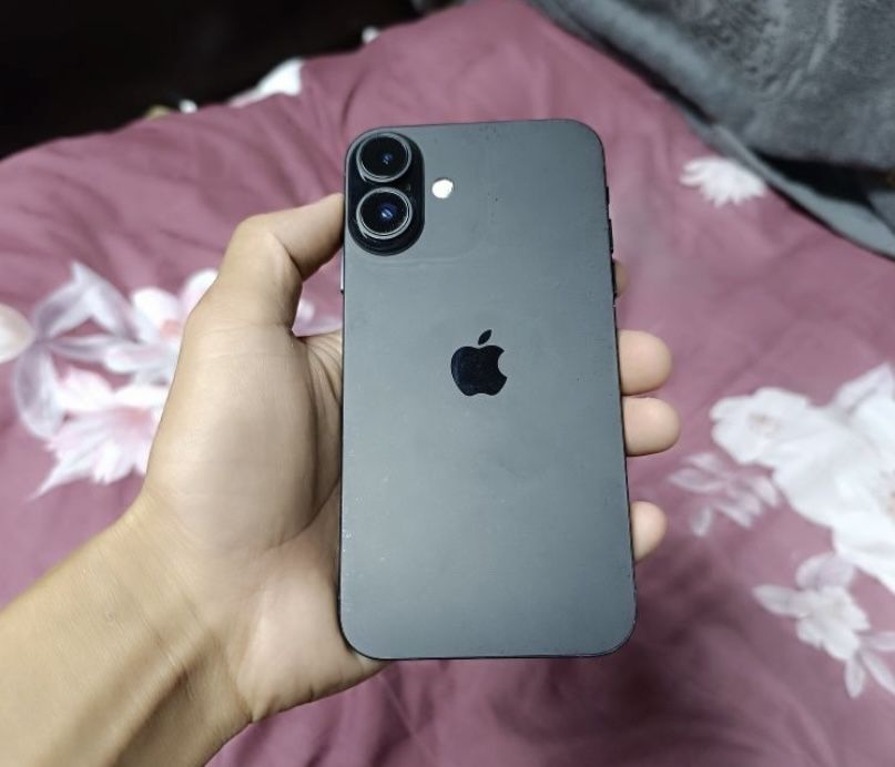 Iphone XR 128Г. корпус 16 напишите на ватсап