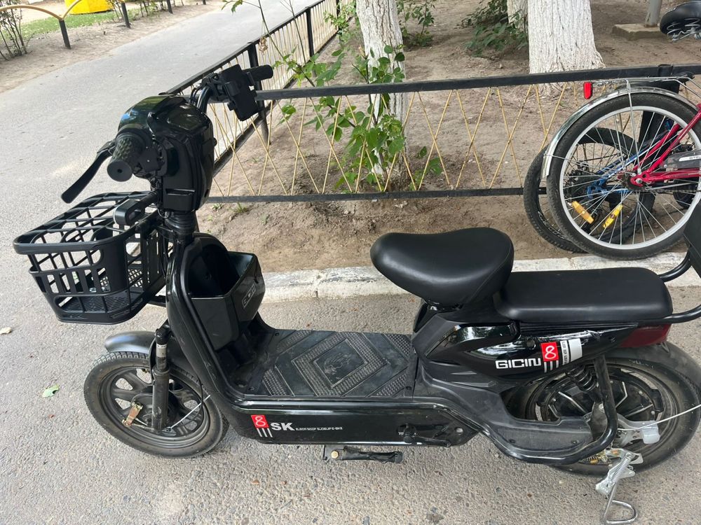 Продается электровелосипед SK8