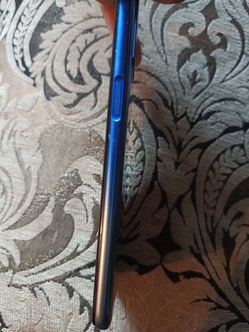 срочно продаю Oppo a54