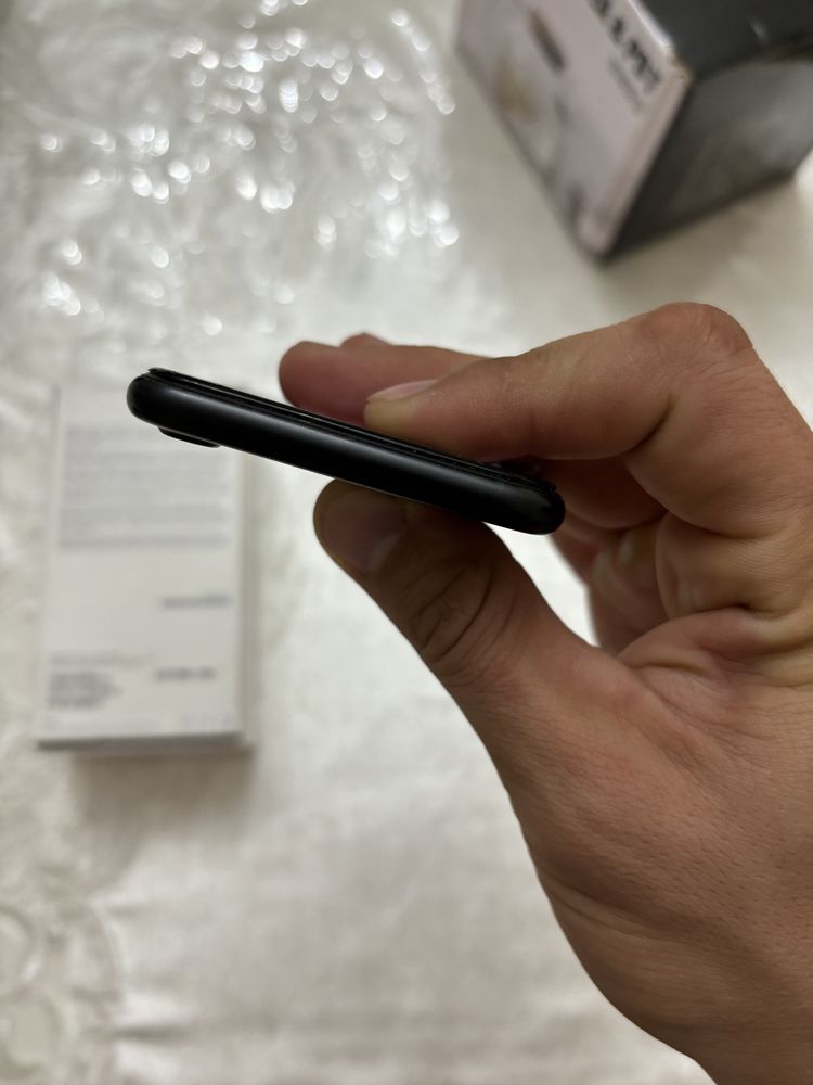 Продам iPhone 7 32гб