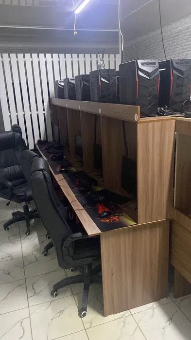 Срочно продам компьютерный клуб