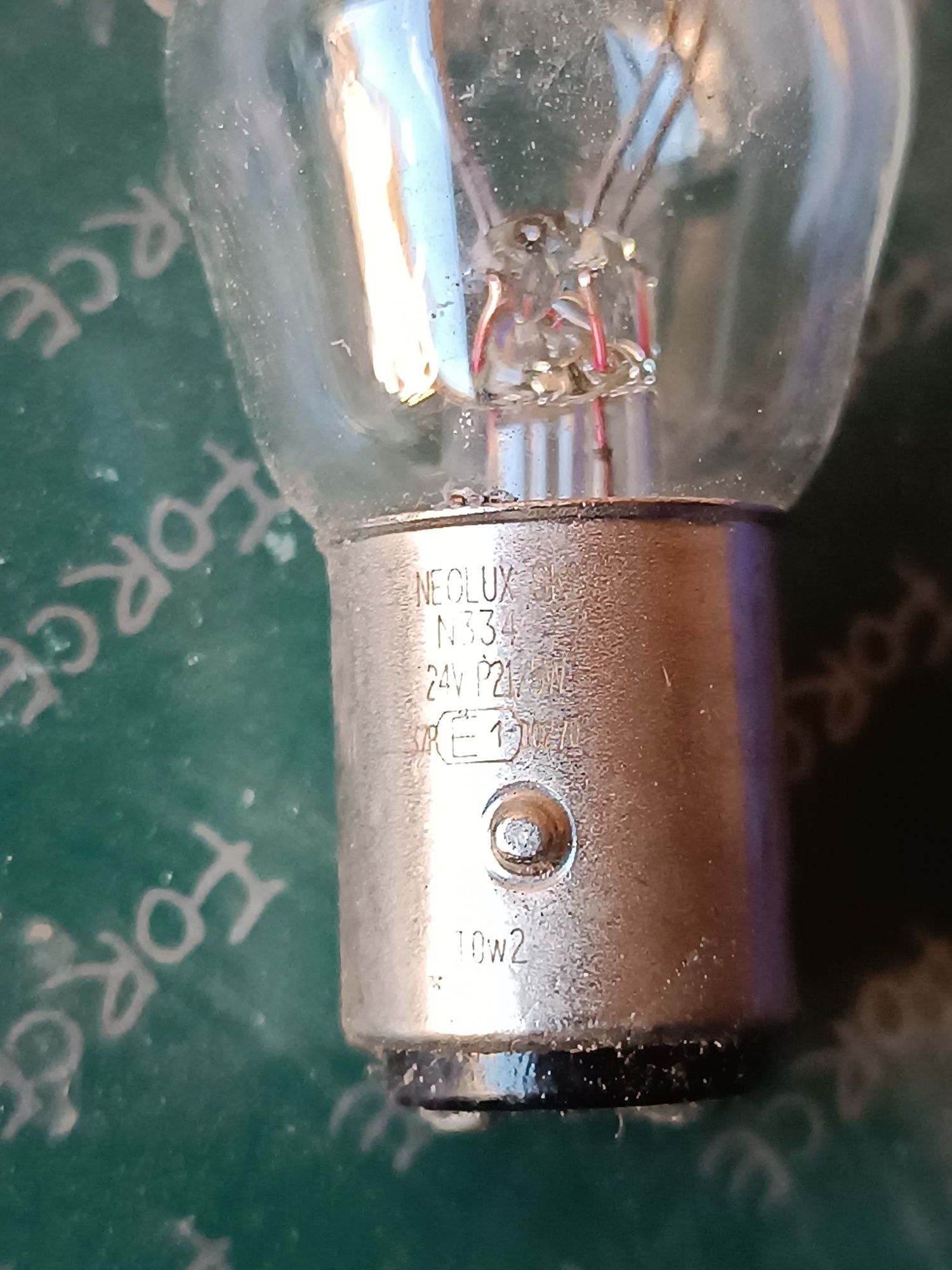 Продам лампочки на 24V
