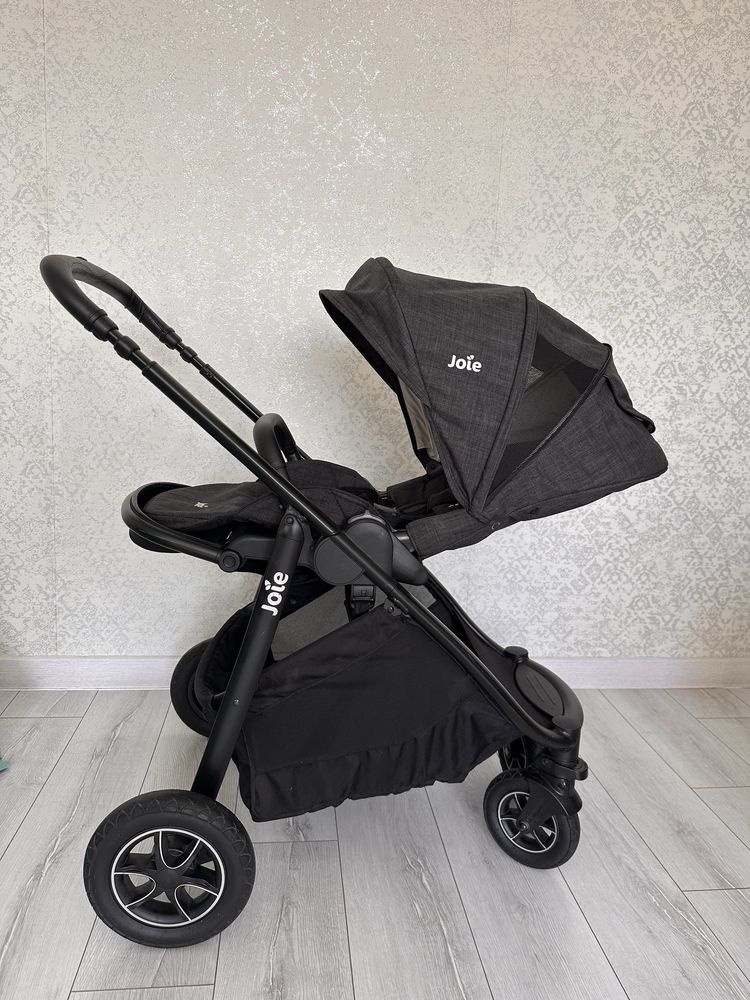 Срочно продам коляску Joie Versatrax и в подарок отдам люльку!