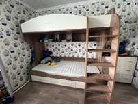 Кровать двухъярусная