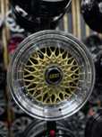 Продается комплект диск R15 4x100