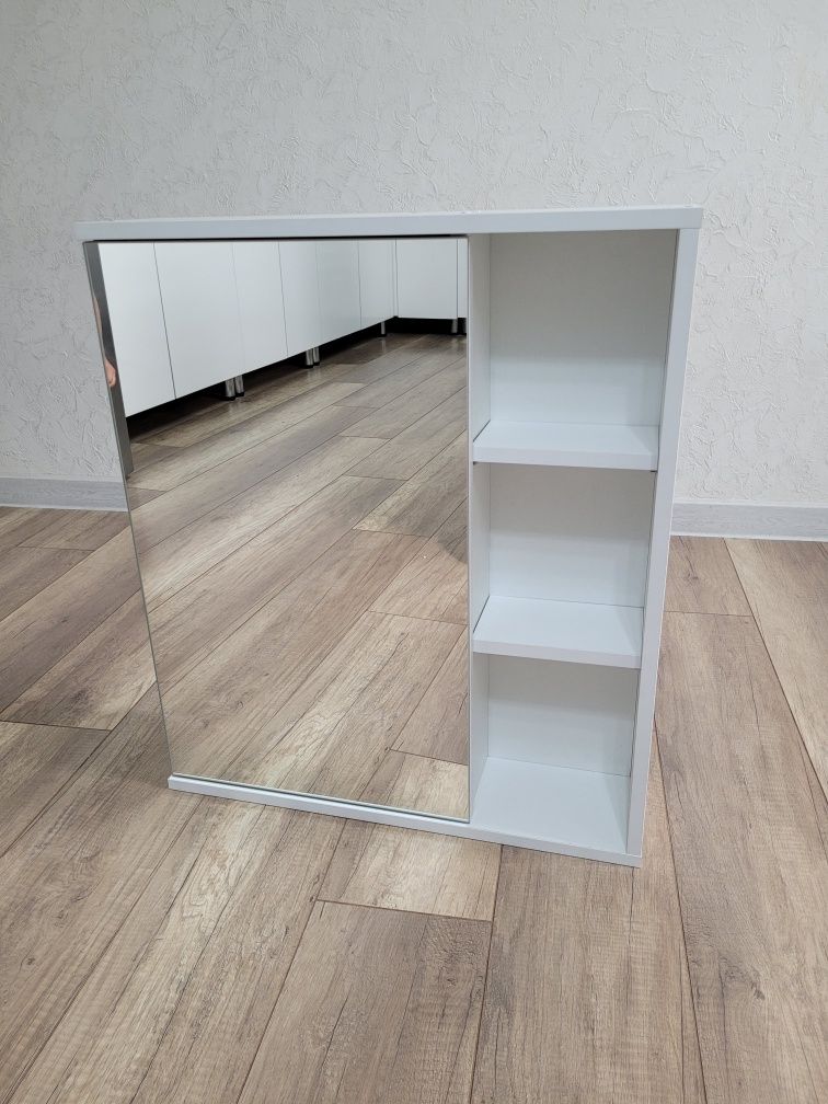 Навесной шкаф 60 см × 70 см