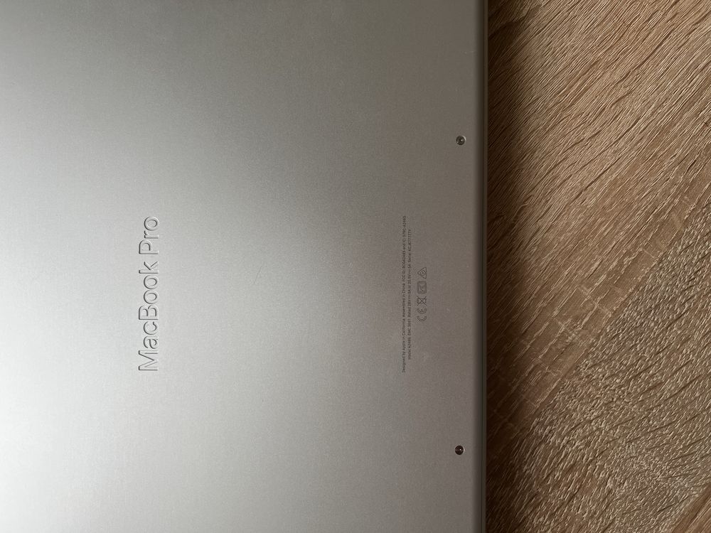 Ноутбук Apple MacBook Pro 16 2021 / 16’2 / 32 GB / SSD 1TB