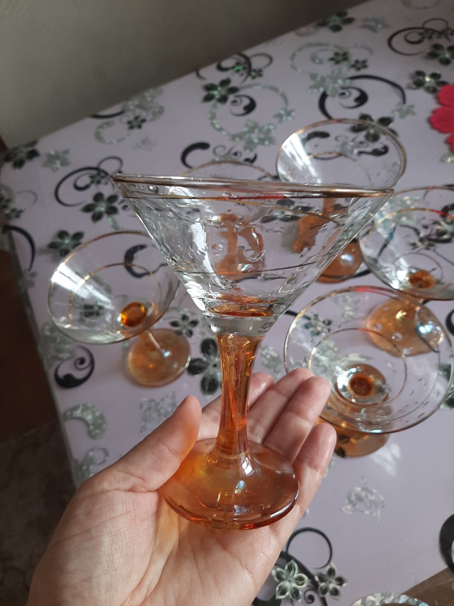 Продам стеклянные фужеры