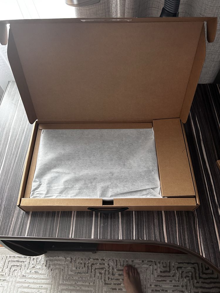 Asus Vivobook 15 SSD на 2000 гб. 24 гб оперативной памяти