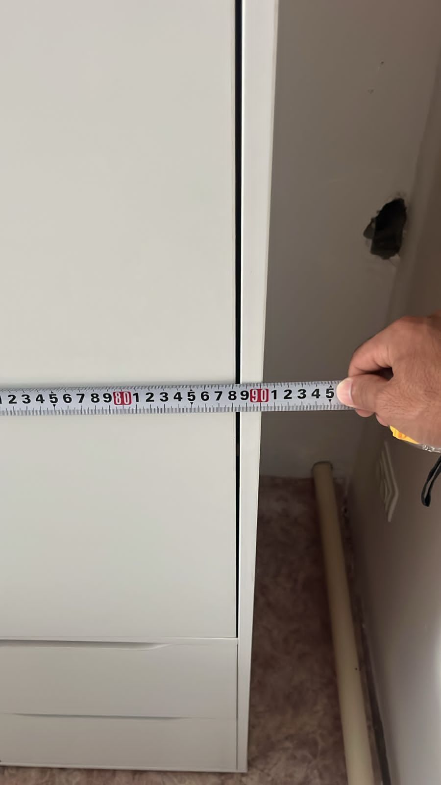Шкаф платяной двухстворчатый