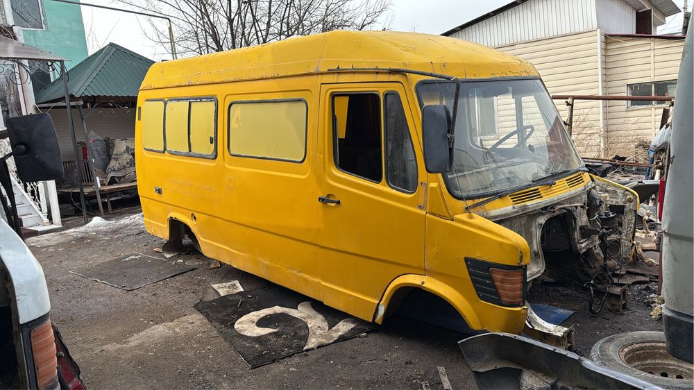 Мерседес Бус Сапог Т1 запчасти авторазбор