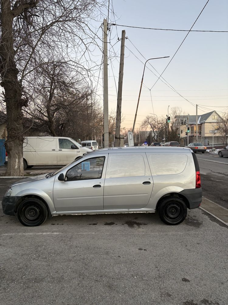 Продам Lada Largus фургон
