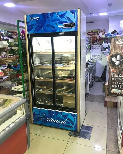 Холодильные витрины шкафы, вертикальные одно двух(Купе,распашные)