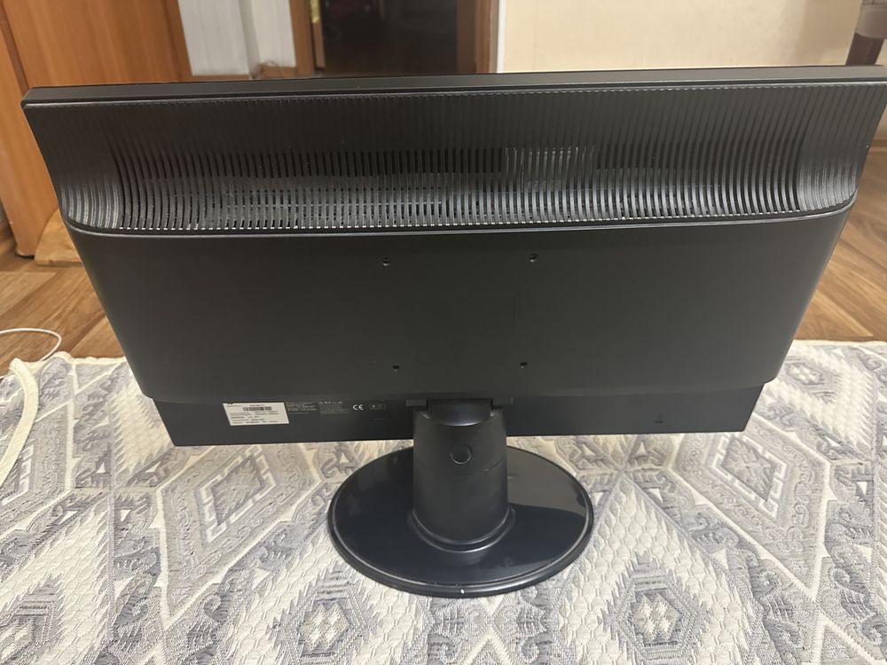 Монитор HP S2331a