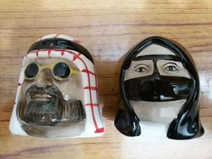 Солонка и перечница из Дубая