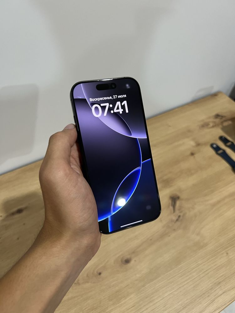 iPhone 16 Pro 128Gb Black Titanium