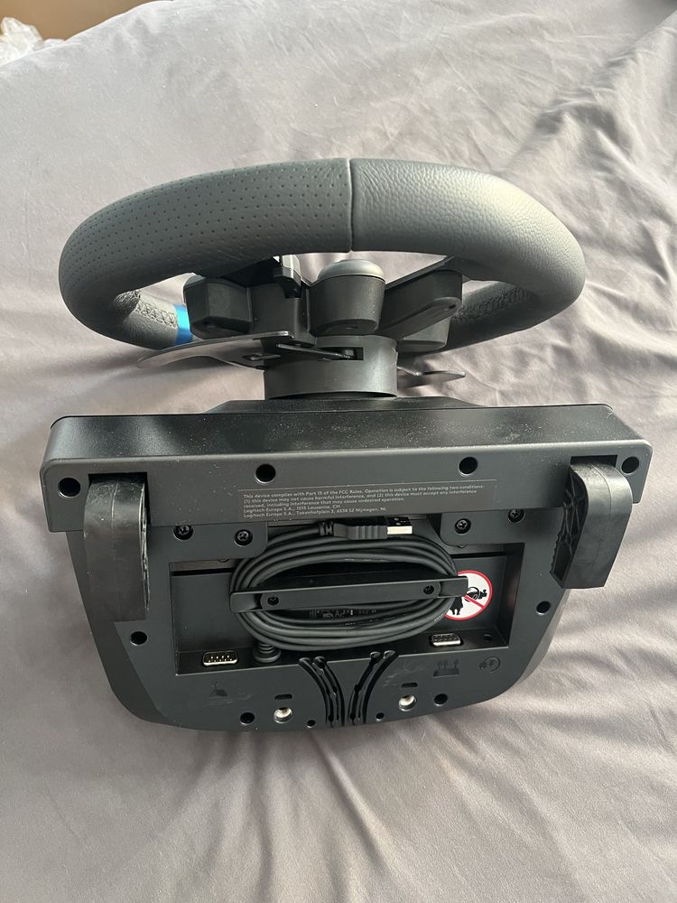 Руль Logitech G923 с КПП