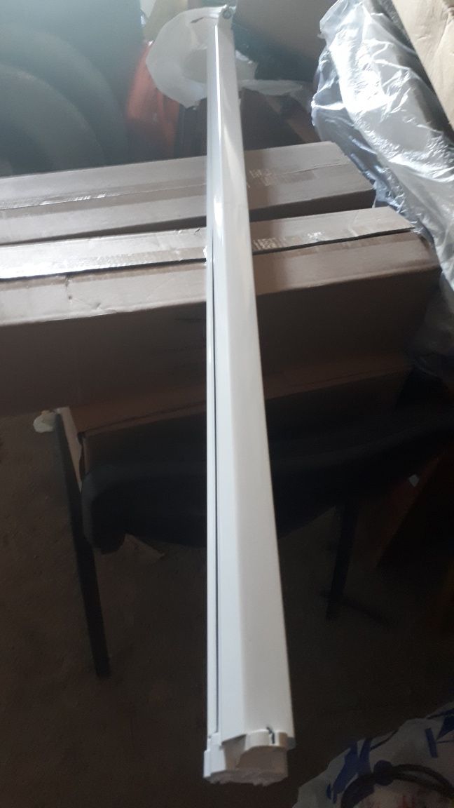 Светильник 1×36W, длина 120 см.