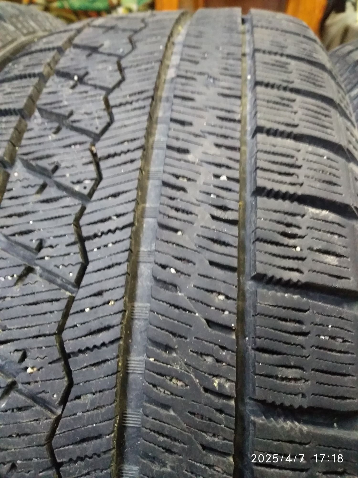 Шины   Pirelli    .Sailun.