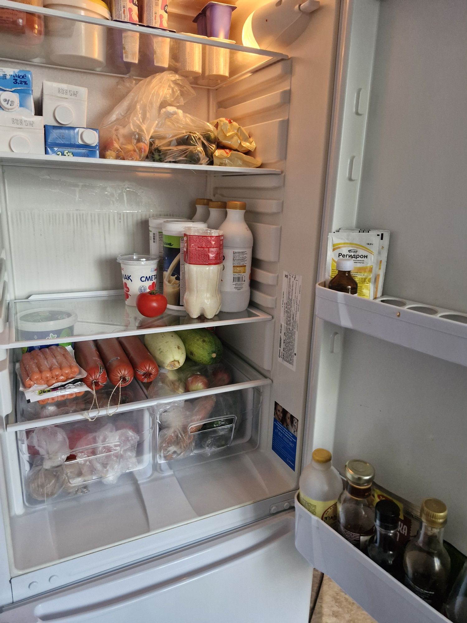 Продам холодильник