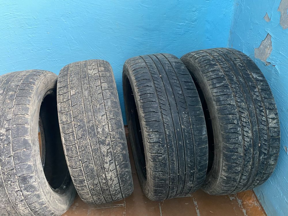 Продам шины летние