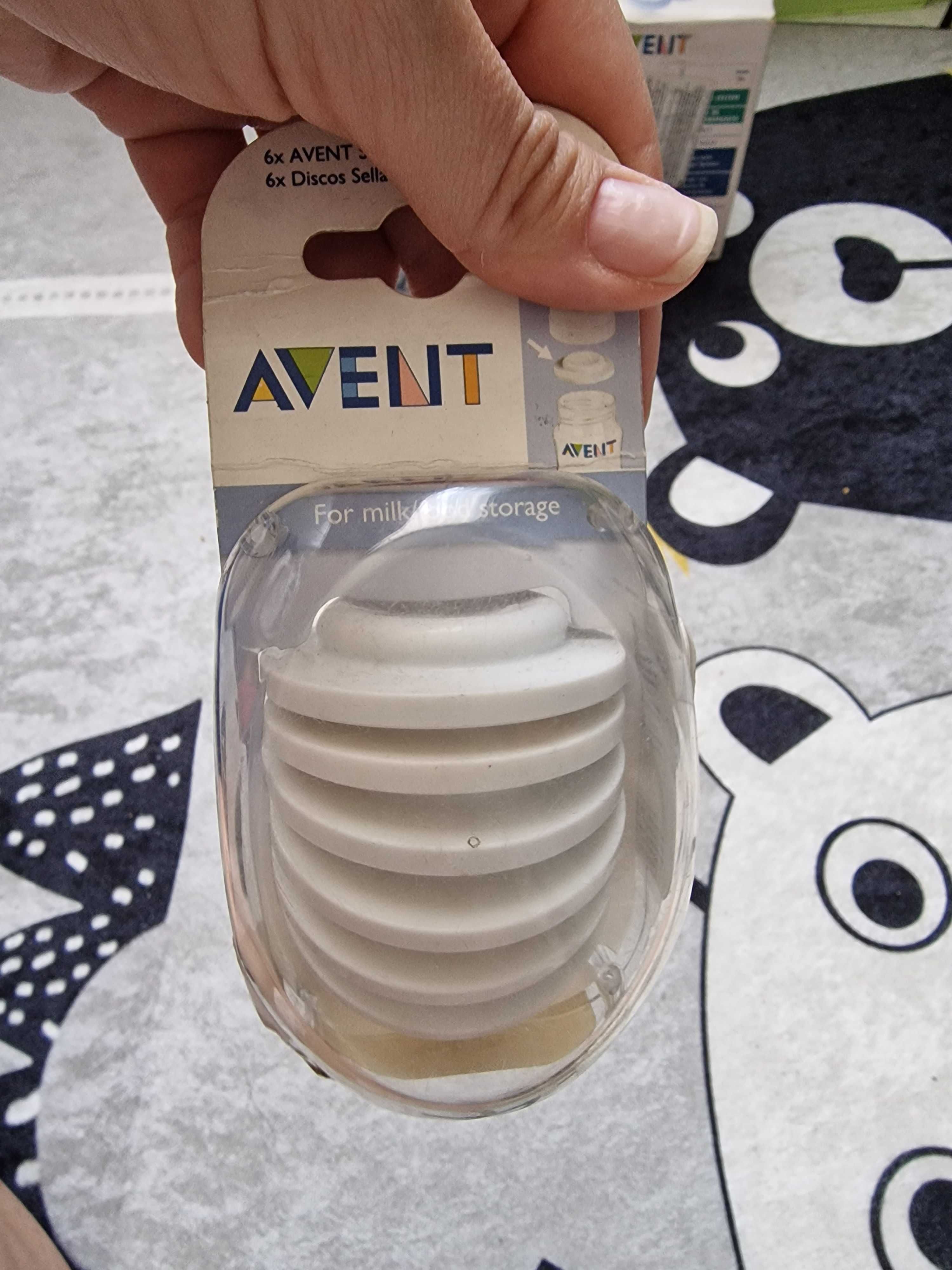 Avent молокоот мех+3 бут для хранения (бу)+ силик.крышки+крышки(новые)