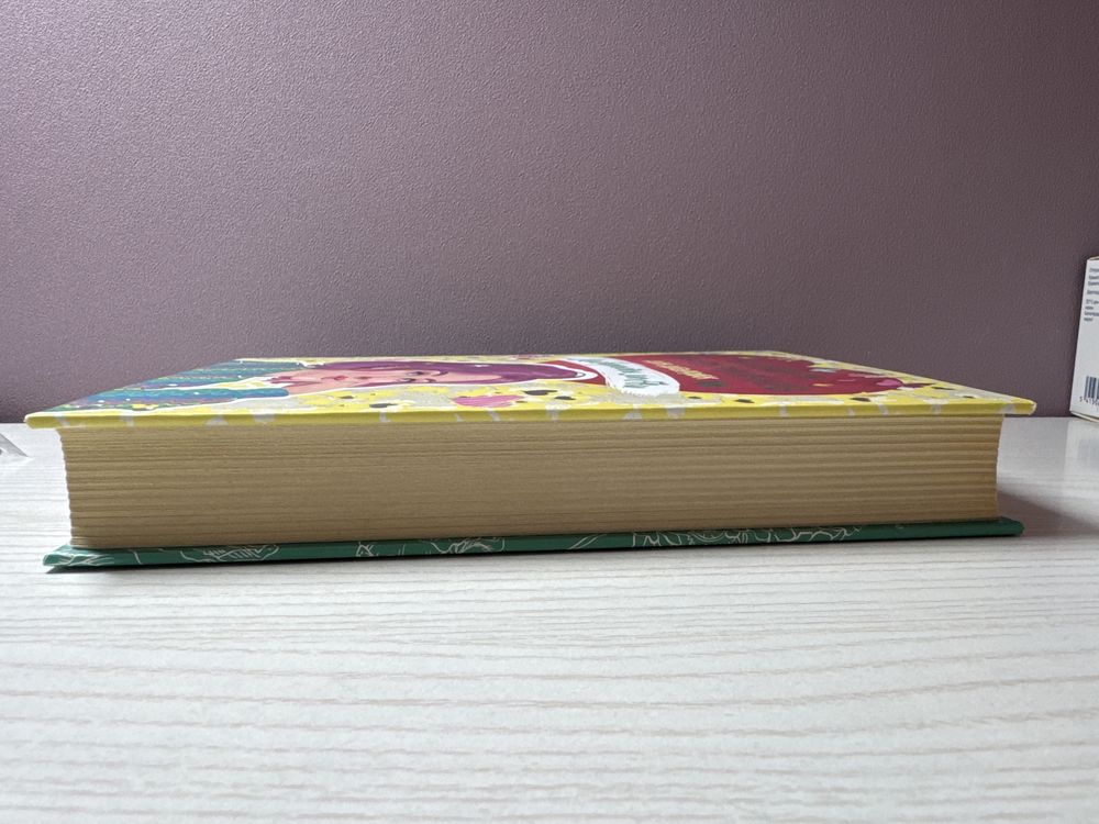 Большая книга романов для девочек «лабиринты любви»