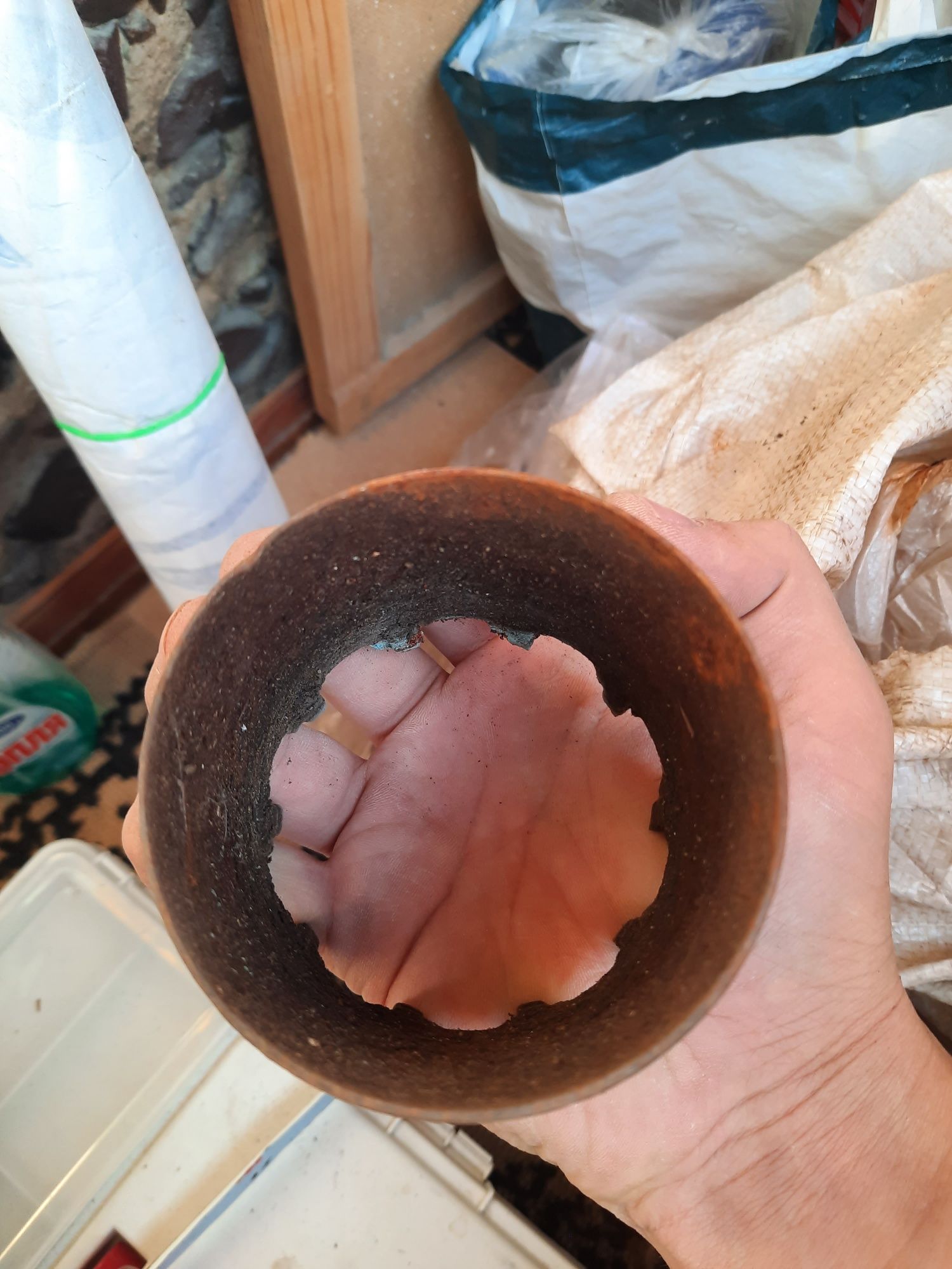 Коронки продам..